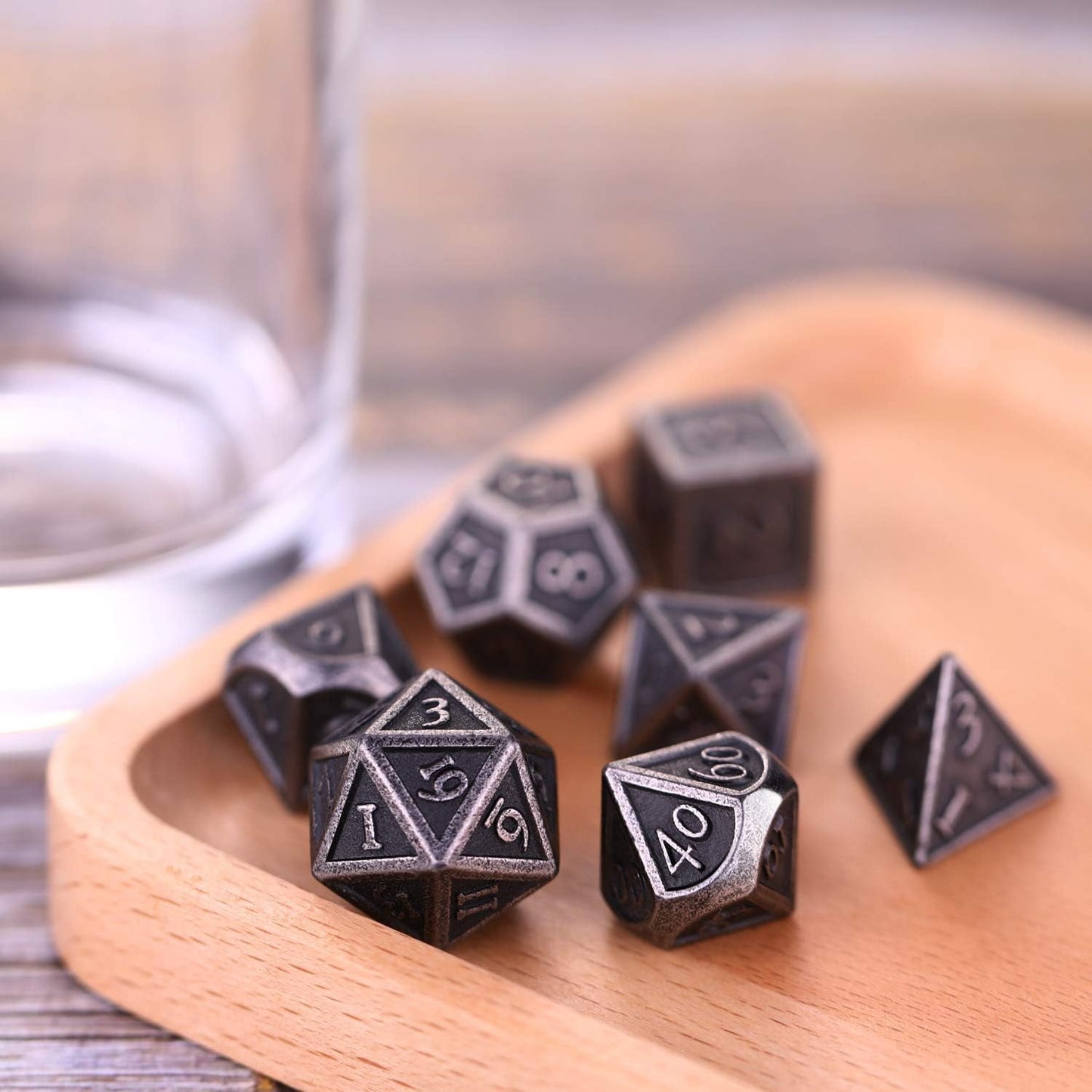 7 Pieces Metal Dices Set DND Game Polyhedral Solid Metal D&D Dice Set with Storage Bag and Zinc Alloy with Enamel for Role Playing Game Dung
