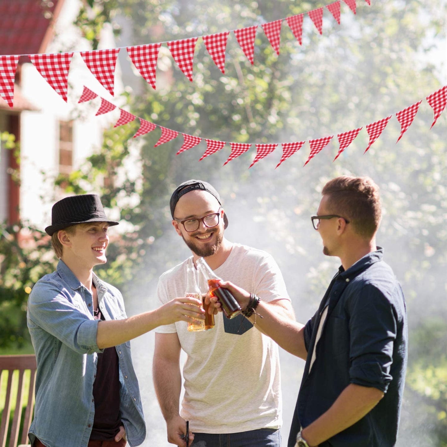 98.4 Feet Large Plastic Red and White Checkered Pennant Banner Gingham Triangle Banner Red and White Banner for Picnic BBQ Birthday Christma