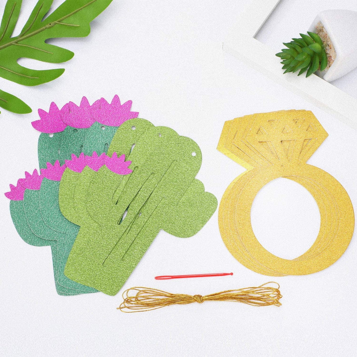 3 Pieces Mexican Fiesta Glitter Banner Taco Bout Love It's Time to Fiesta Cactus Pattern Garland Flag for Baby Shower Bridal Wedding Engagem