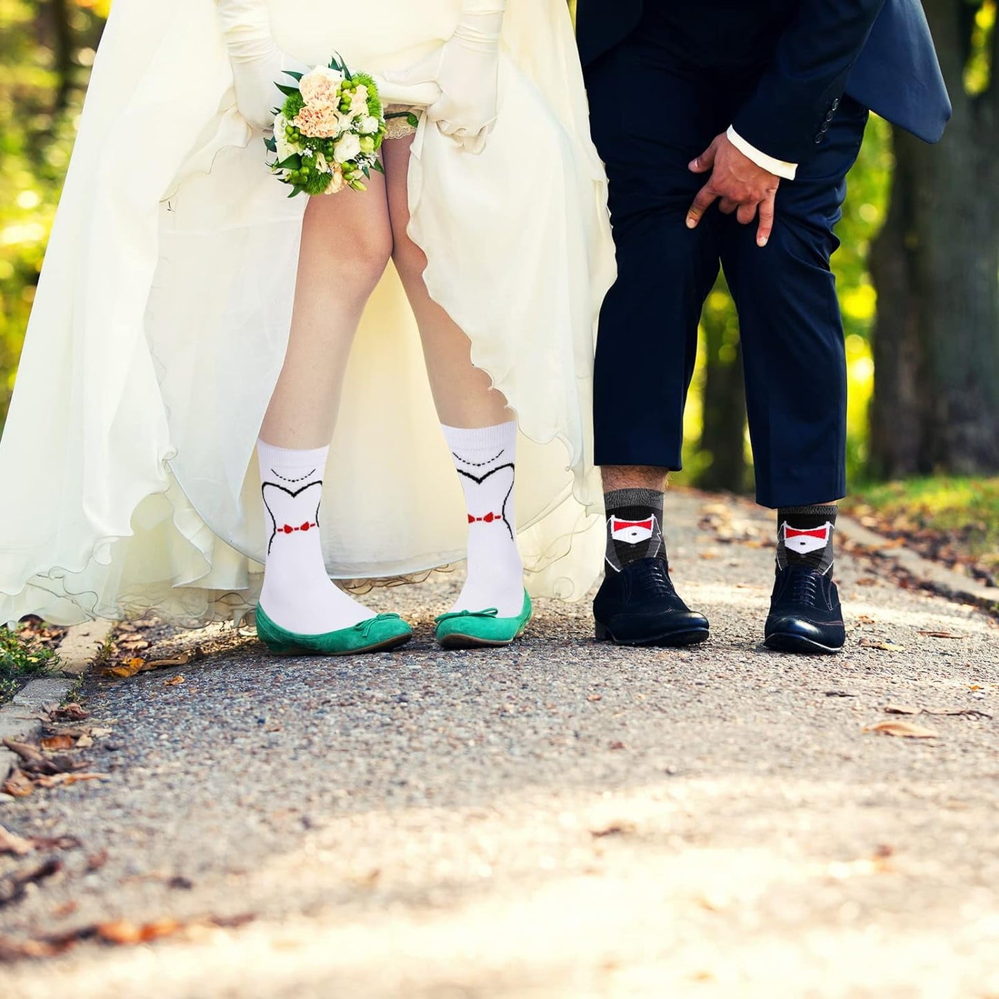 2 Pairs Wedding Socks, Groom and Bride Crew Socks, Novelty Socks, Engaged Socks Couple, Matching Wedding Socks for Engagement Party Couples